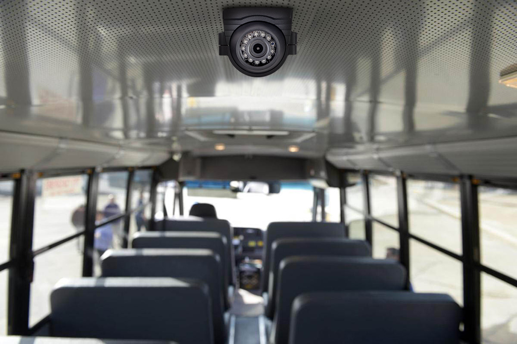  CARCAM CAM-152 - Компактность