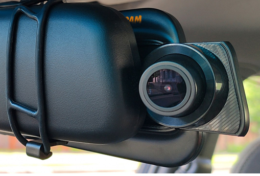 CARCAM Z8 на штатном зеркале